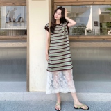 2025夏季新款设计感小众撞色条纹短袖T恤女蕾丝半身裙套装两件套，女装连衣裙，2C198