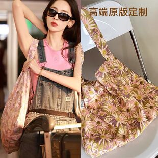 花儿与少年古力娜扎同款包包小雏菊帆布包布袋旅游度假碎花单肩包