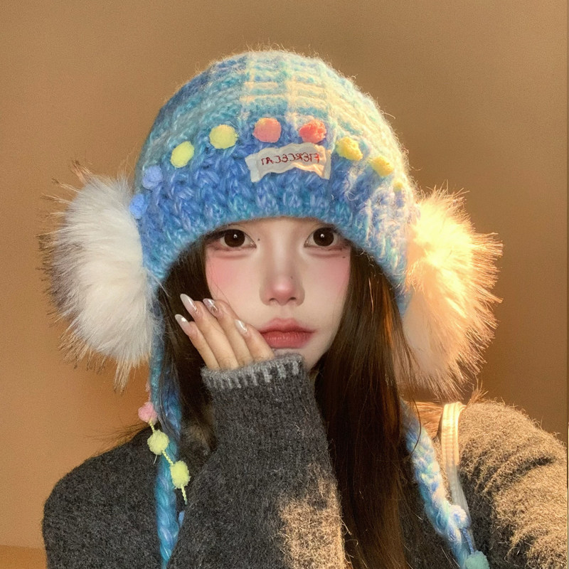 渐变蓝色可爱毛球流苏针织毛线帽带耳罩女秋冬季保暖护耳雷锋帽子