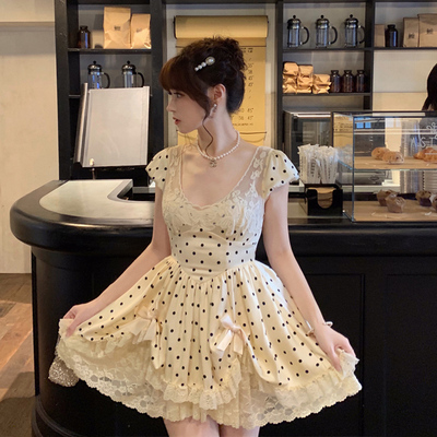 日系甜美波点蕾丝刺绣公主连衣裙