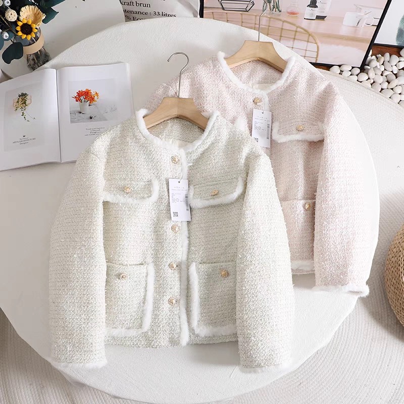 小香风羽绒服 2024秋冬新款圆领毛绒包边亮丝粗花呢保暖 外套0.79