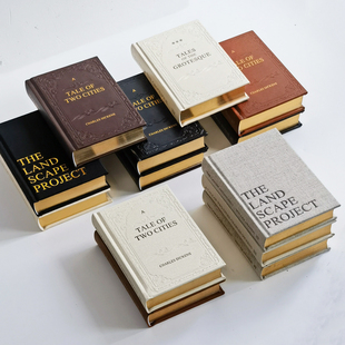 店陈列饰品摄影道具 复古咖啡厅服装 小号可翻页装 饰真书样板房欧式