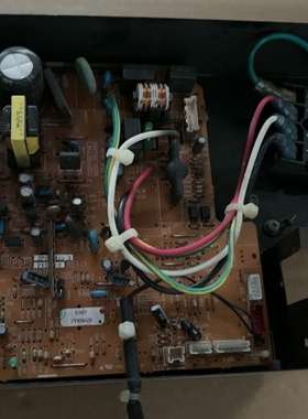 大金柜机内机板2P135423-1/2/3/5/7电脑板EX513-7FVXD71FV2C拆机