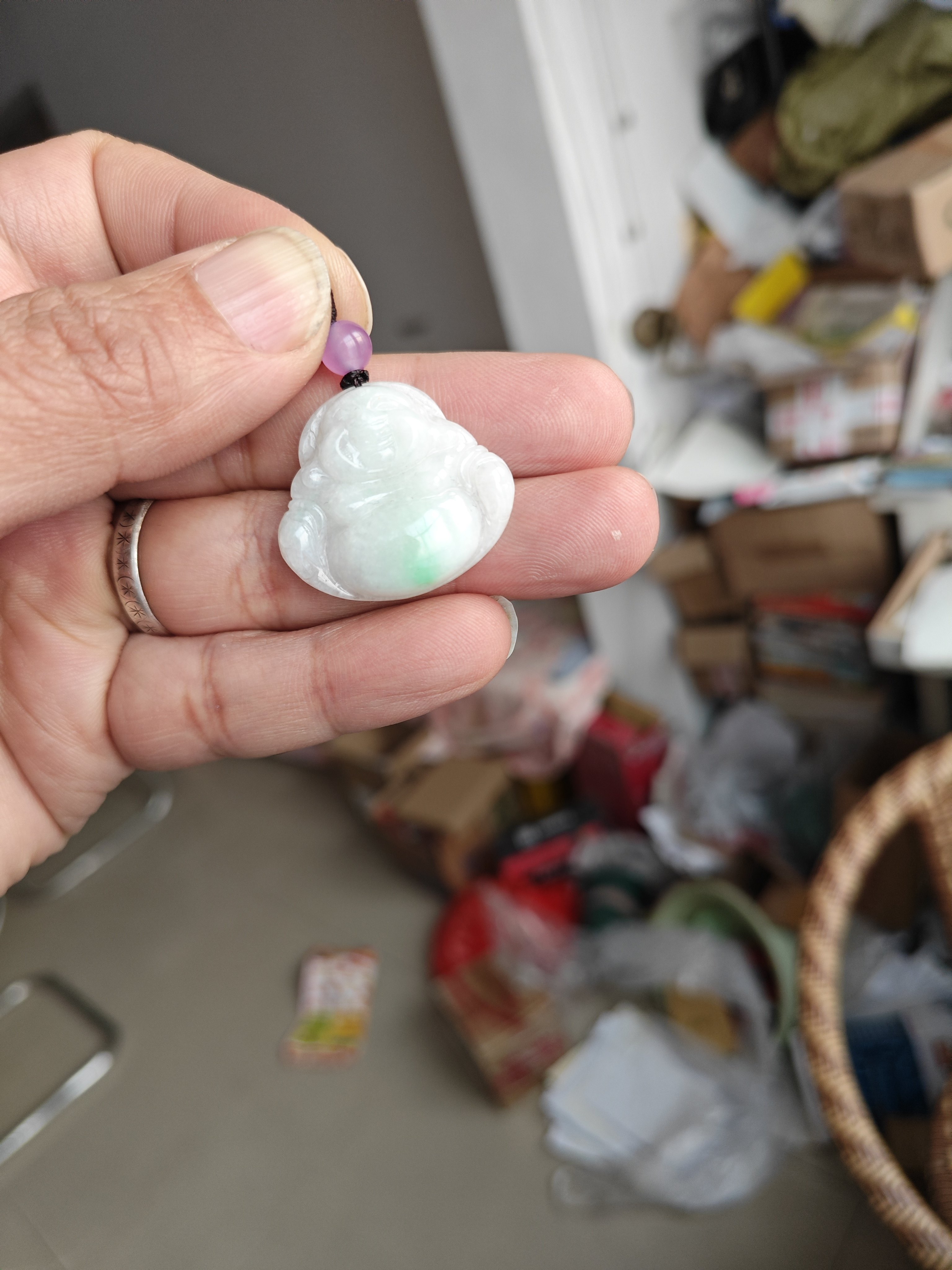 天然A货翡翠小佛吊坠挂件糯种雪花飘浅绿 老坑料赠证书