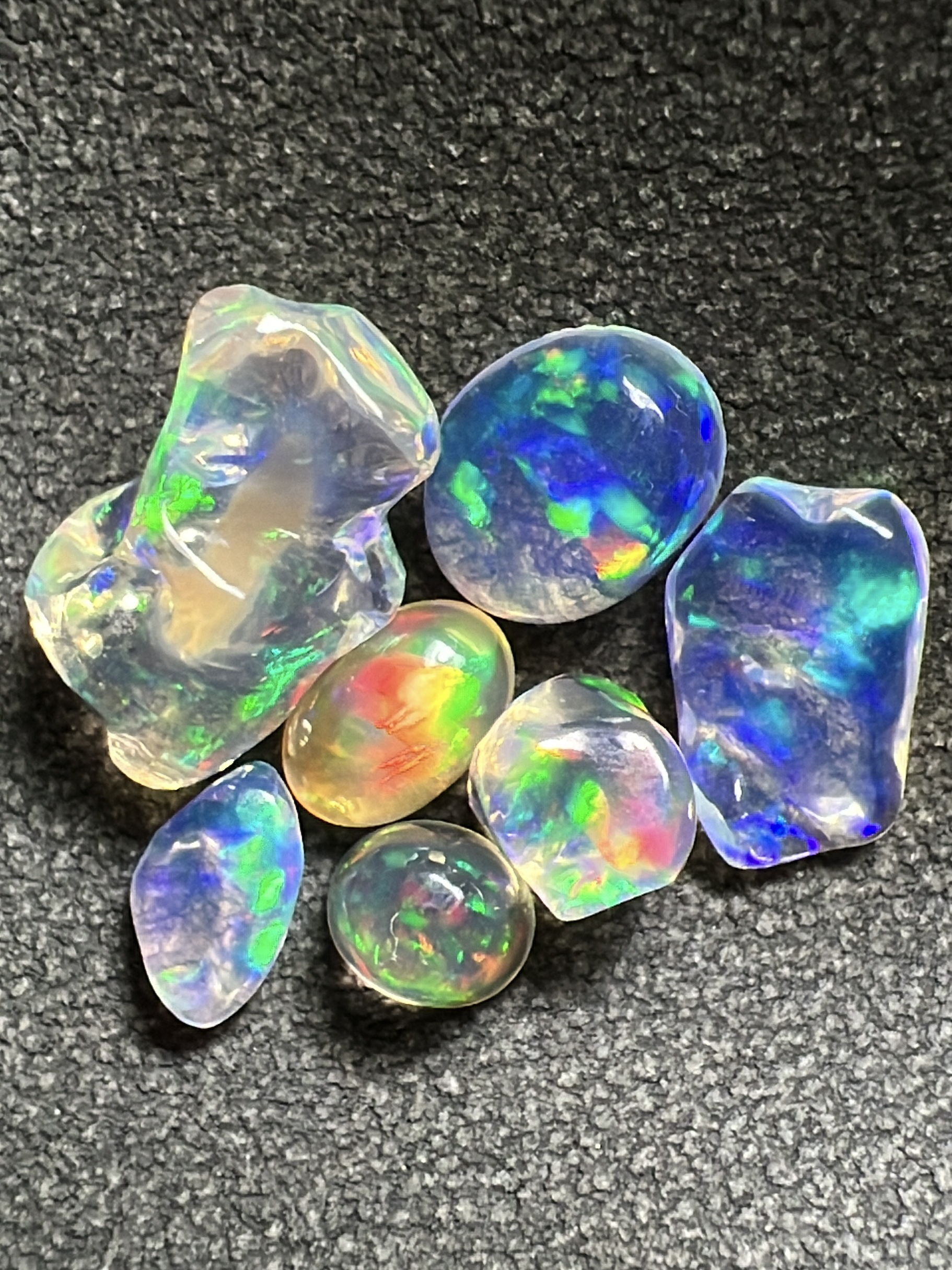 火欧泊高亮随形型天然欧珀石戒指吊坠裸石欧铂宝石墨西哥火欧泊