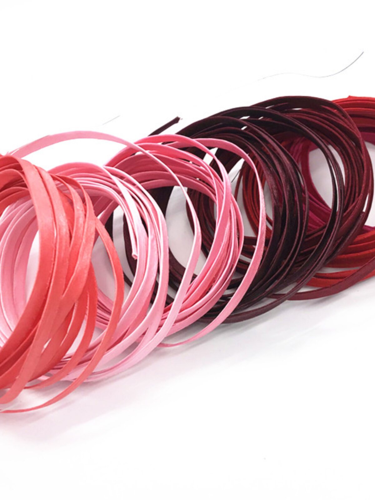 수제 은색 버클 로프는 강철 와이어 하드 스트립 3차원 꽃 모양 버클 생산 재료 천 스트립 DIY 액세서리를 전문으로 합니다