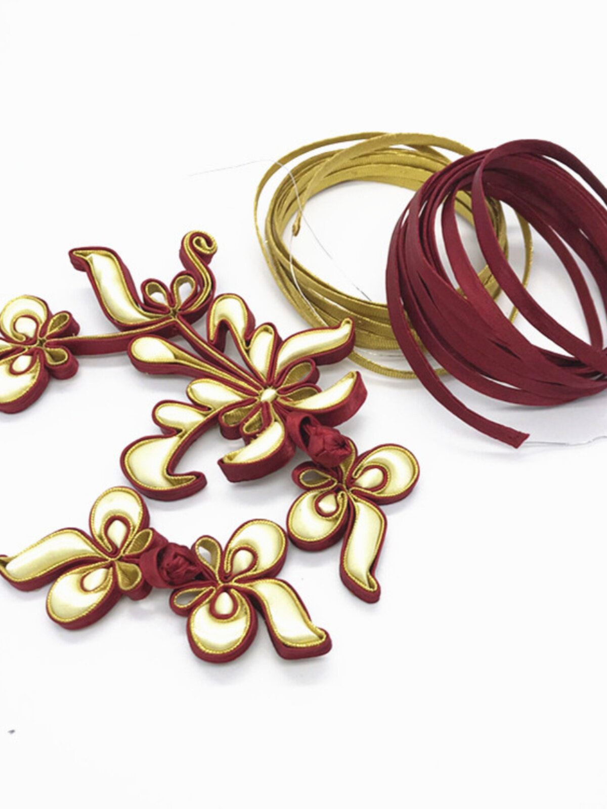 수제 은색 버클 로프는 강철 와이어 하드 스트립 3차원 꽃 모양 버클 생산 재료 천 스트립 DIY 액세서리를 전문으로 합니다