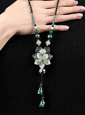 气质莲花项链复古民族风2025年新款挂件女秋冬吊坠个性百搭毛衣链