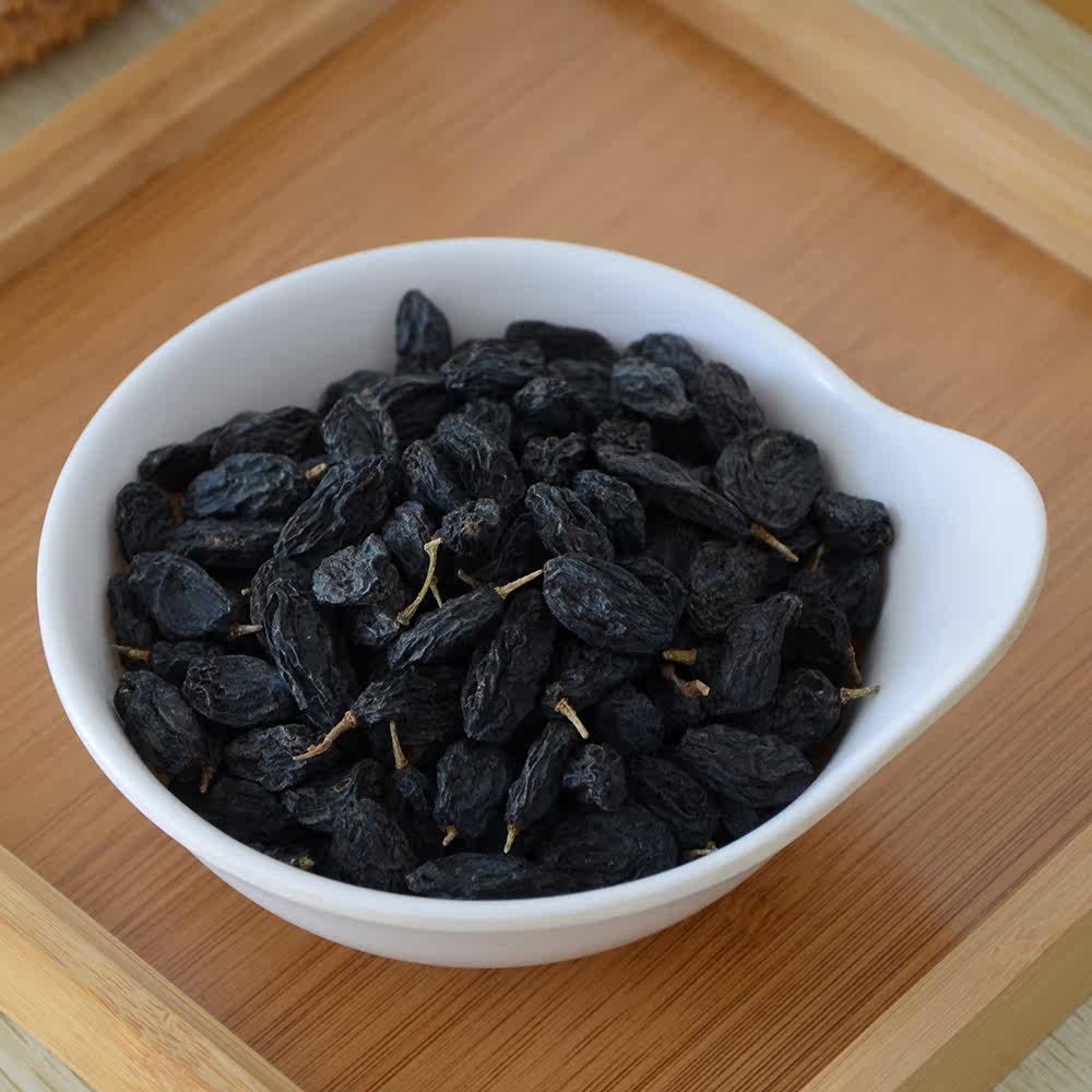 新疆夏黑葡萄干花青素黑提子干老工艺种植自然晒干有白霜新疆直发