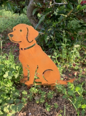 锈色金属拉布拉多小狗造型花园装饰摆件户外庭院宠物主题装饰品