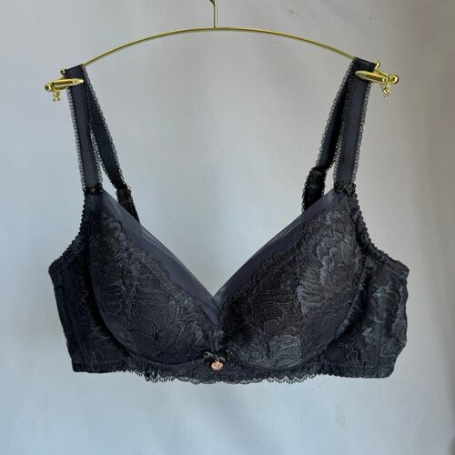 黛**舒适蕾丝透气无钢圈全罩杯薄款收副乳文胸11-1827 no退换