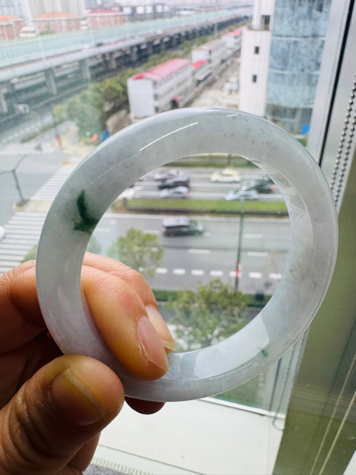 52圈口天然缅甸翡翠正圈手镯淡紫色飘蓝花糯冰种A货