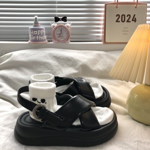 沙滩鞋女款 2026春季新款黑色复古百搭时尚轻便小众休闲厚底凉鞋