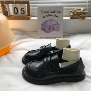 小sun家乐福鞋女2025秋新款日系简约风百搭平底小皮鞋舒适jk单鞋