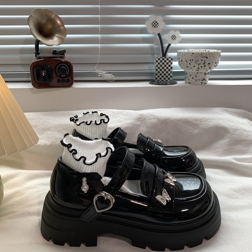 金属蝴蝶英伦风法式厚底小皮鞋