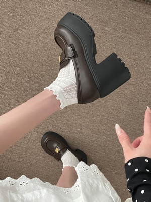 山茶花棕色乐福粗高跟小皮鞋