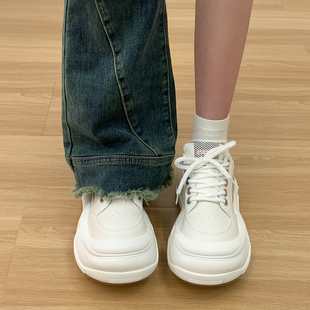 女款 丑萌面包板鞋 秋季 增高系带小白鞋 子 厚底大头运动鞋 白色休闲鞋