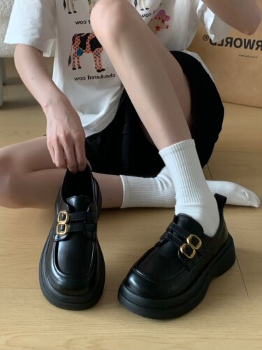 复古日系黑色百搭复古玛丽珍鞋
