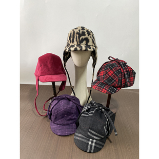 外贸精品秋冬款男女保暖雷锋帽护耳骑行滑雪帽复古格纹飞行员帽子