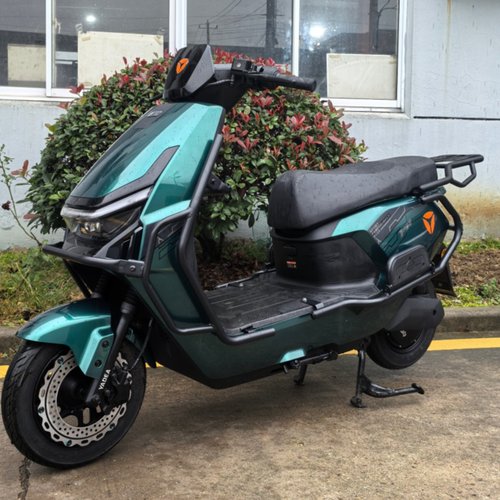 适用于雅迪冠能T35-M护杠保险杠