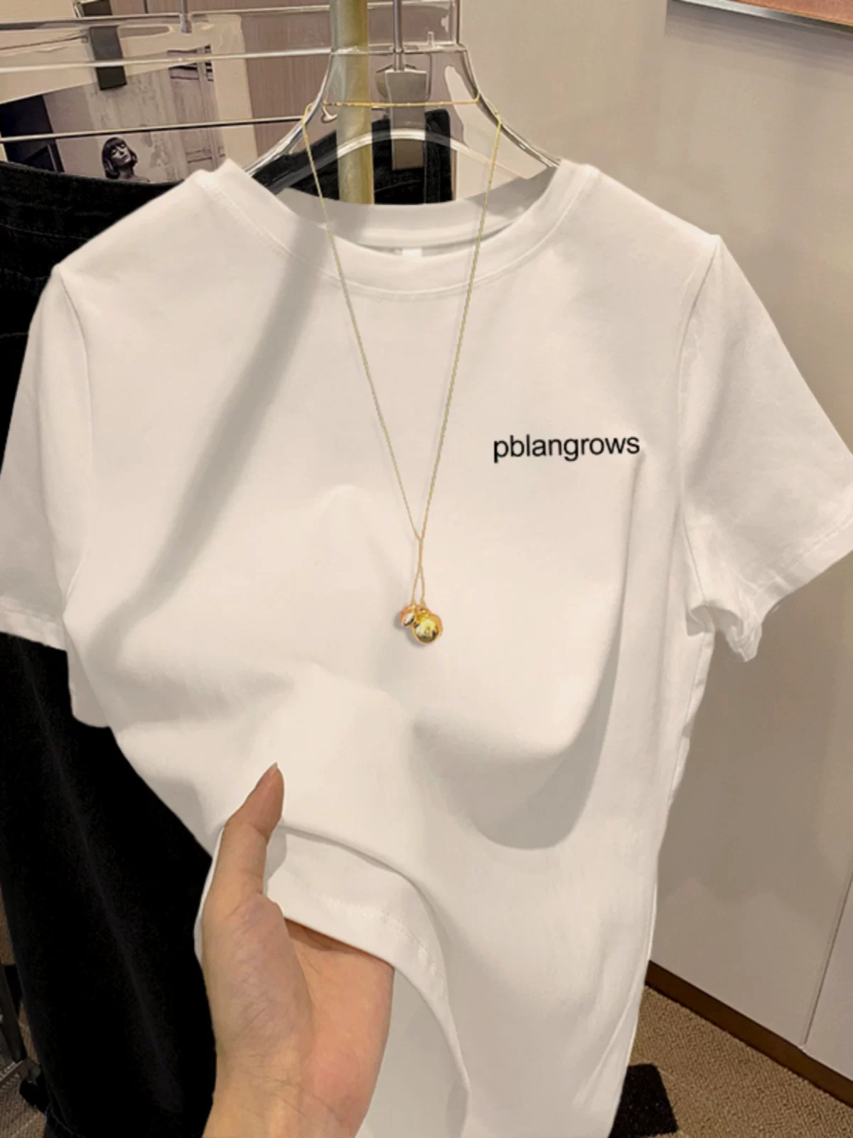 Футболка базовая летняя из белого хлопка с круглым воротником, oversize