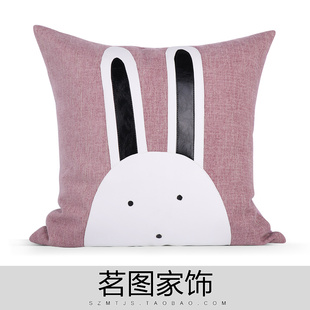 现代儿童粉色抱枕卡通兔子靠包样板房皮布拼接贴布绣手工抱枕靠垫