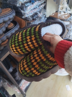 纯手工毛线编织拖鞋冰条线拖鞋云朵底拖鞋婚假陪嫁拖鞋