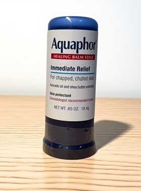 现货！美国原装 优色林aquaphor成人润唇膏修护霜万用棒18.4克