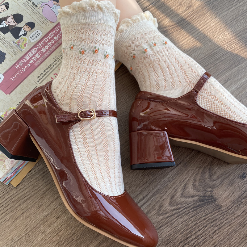 上脚实在太好看了！镂空透明系 少女复古小花木耳边女袜短袜|ruв категории Нижнее белье, носки/рейтузы/чулки/Красивая ножка носки - от Buy2taobao.com для оказания профессиональной услуги покупки агента Taobao