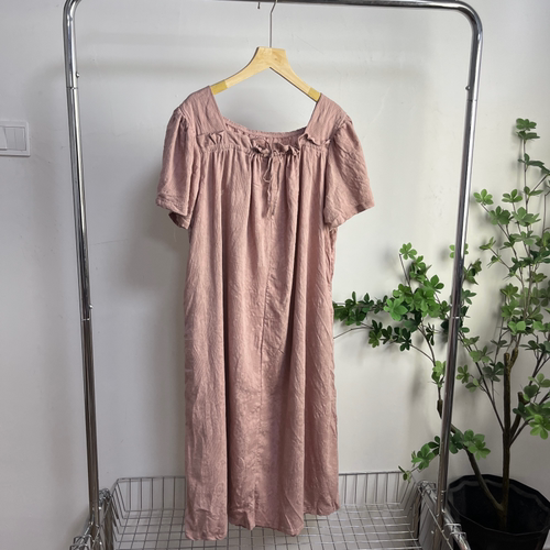 CC3541外贸温柔风方领短袖长裙女肌理感宽松遮肉显瘦大码连衣裙