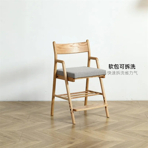 仟树和儿童椅子可升降