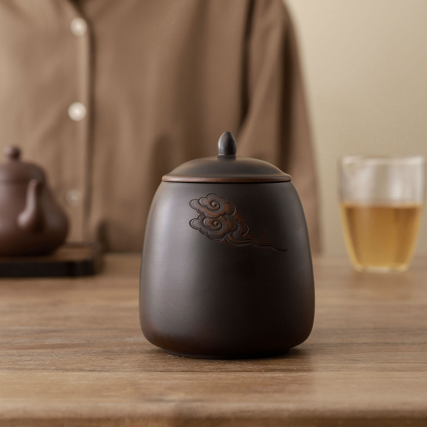 紫陶茶叶罐陶瓷储茶罐普洱白茶黑茶陶瓷醒茶罐小号精品雕刻工艺