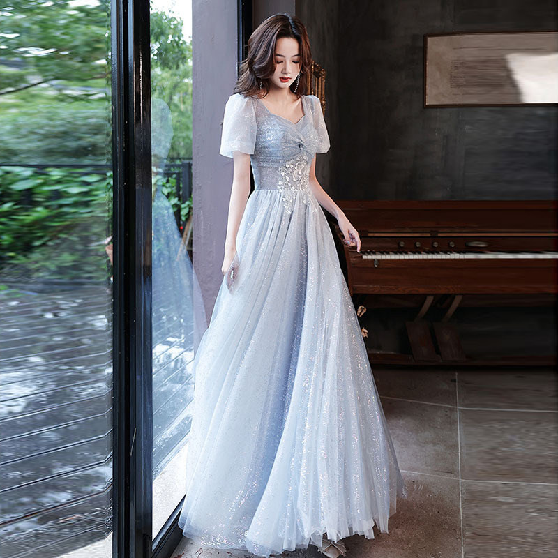 蓝色晚礼服轻奢小众高端高级感新款声乐伴娘主持人高级感宴会气质