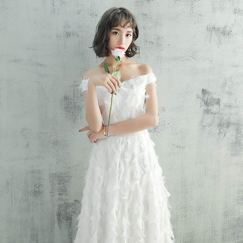 白色晚礼服裙女新款高级宴会主持人一字肩简约出门纱迎宾纱礼服裙