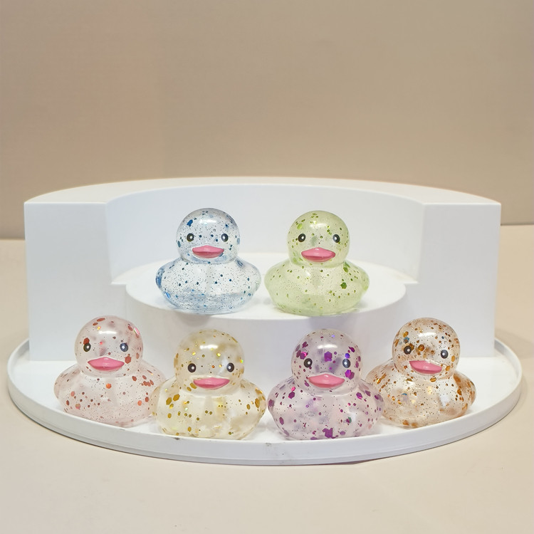 8号彩鸭果冻亮片鸭小梅花奶茶店同款孩子游泳池戏水玩具捏捏叫