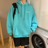 湖绿色