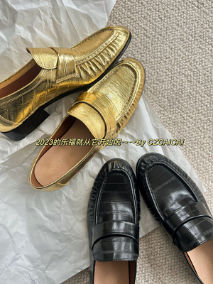 CZCAICAI平跟乐福鞋极简褶皱