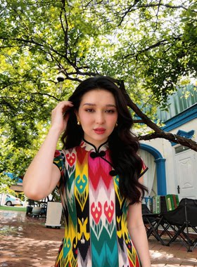 新疆艾特莱斯旗袍裙子女款夏季短袖侧开叉长裙
