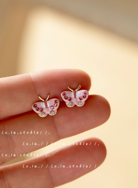 Lula.studio | 夏季甜美粉色小蝴蝶耳钉高级感耳饰无耳洞耳夹