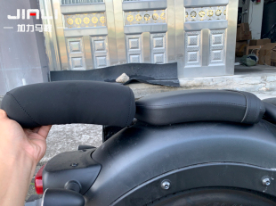 适用于新大洲本田CM300CM500原厂坐垫加厚加软2厘米磨砂皮革坐垫