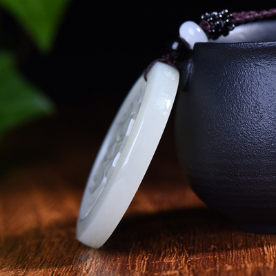 正品和田玉花开富贵吉祥时尚花镂