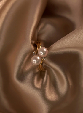 VA珠宝经典重现丨复古流星珍珠戒指18K黄金天然钻石akoya海水珍珠