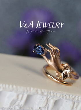 卡雷拉Los Manos魔法之手复刻系列丨18K蓝宝石素金镶嵌手指戒指