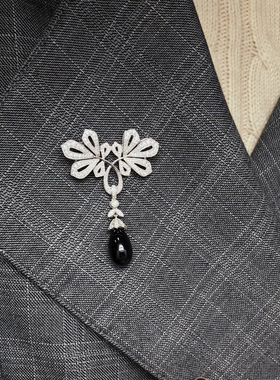 VA珠宝丨银装素裹琼林玉树丨拍卖款 复古黑玛瑙 粉晶 胸针