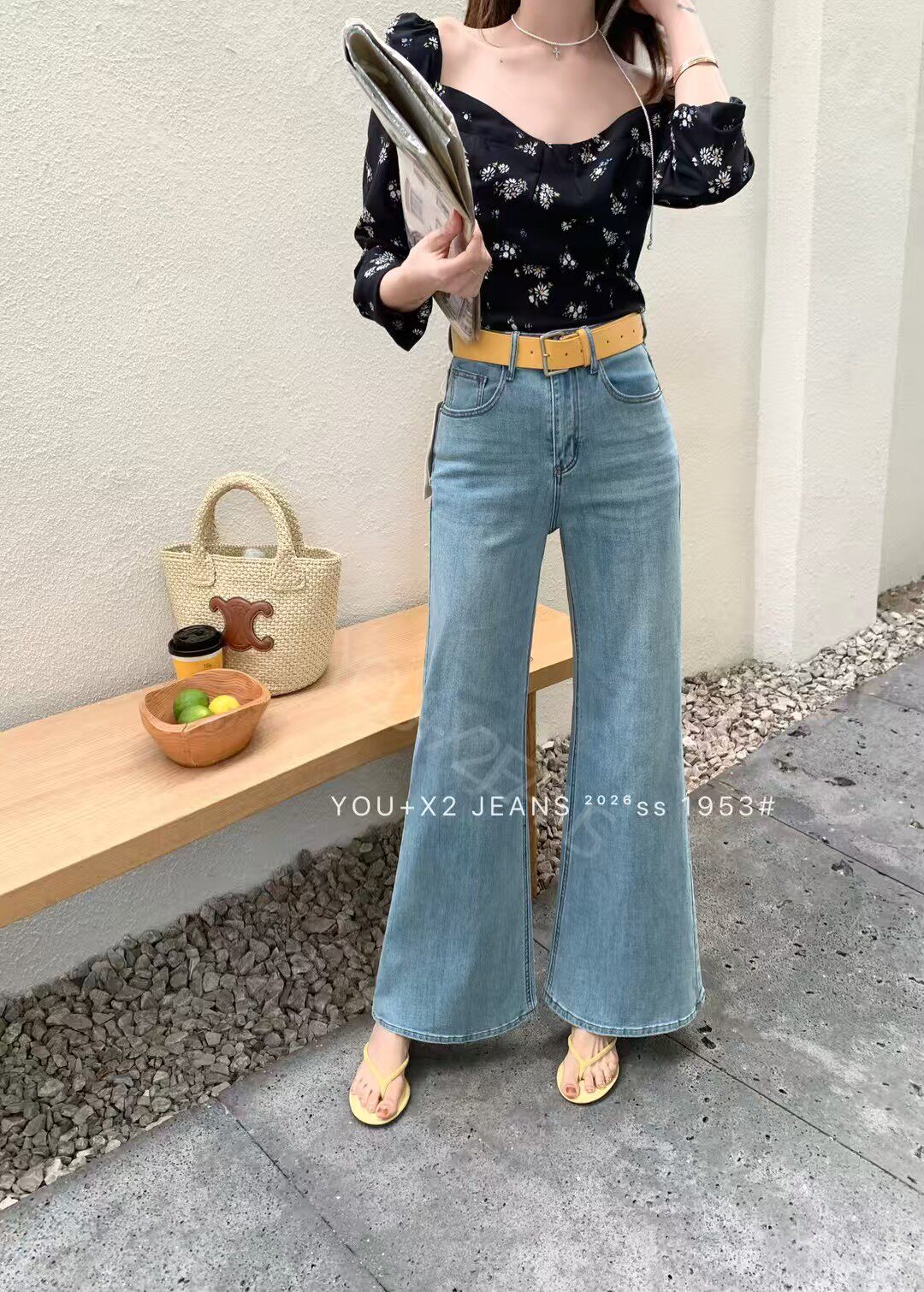 韩版简约不贴腿小个子春季新款高腰直筒修身显瘦微喇叭牛仔裤女