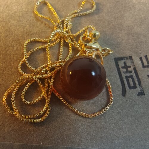 天然琥珀蜜蜡吊坠 有证书