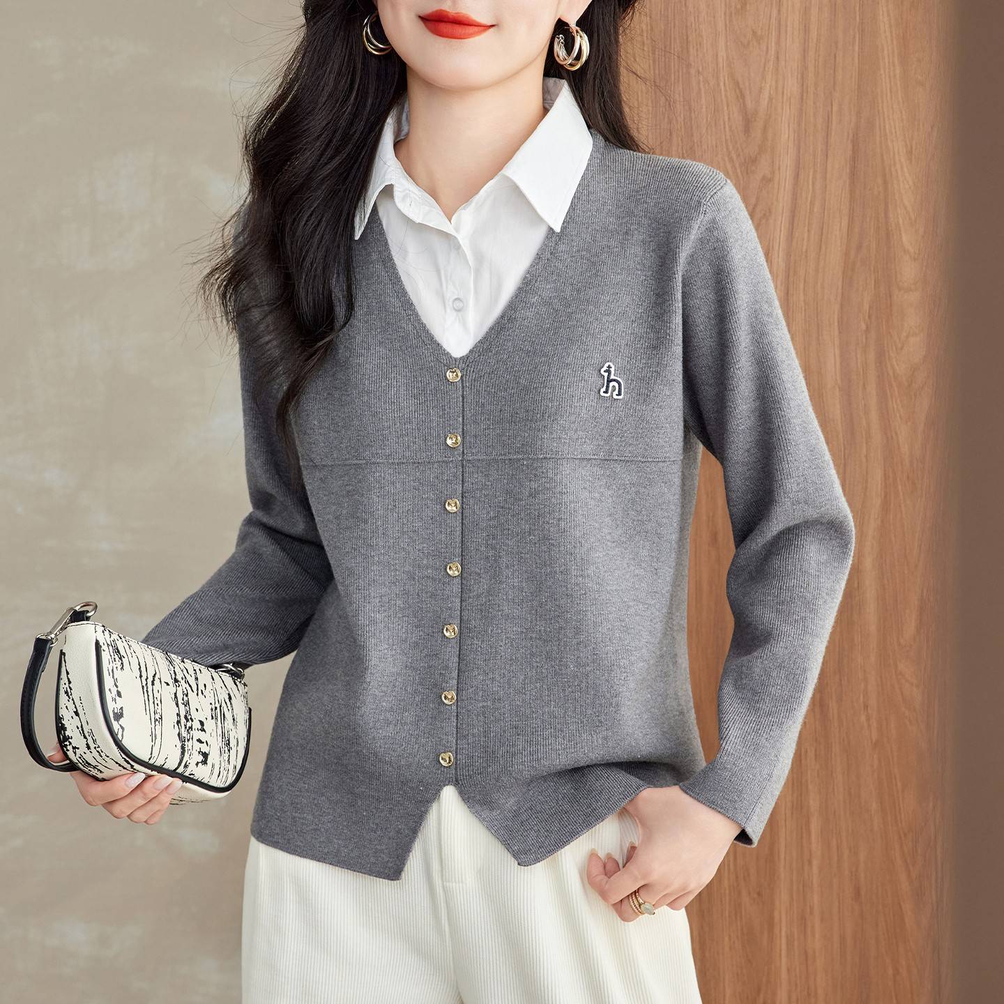 假两件撞色POLO领针织打底衫女2025新款洋气大码女装上衣秋冬毛衣