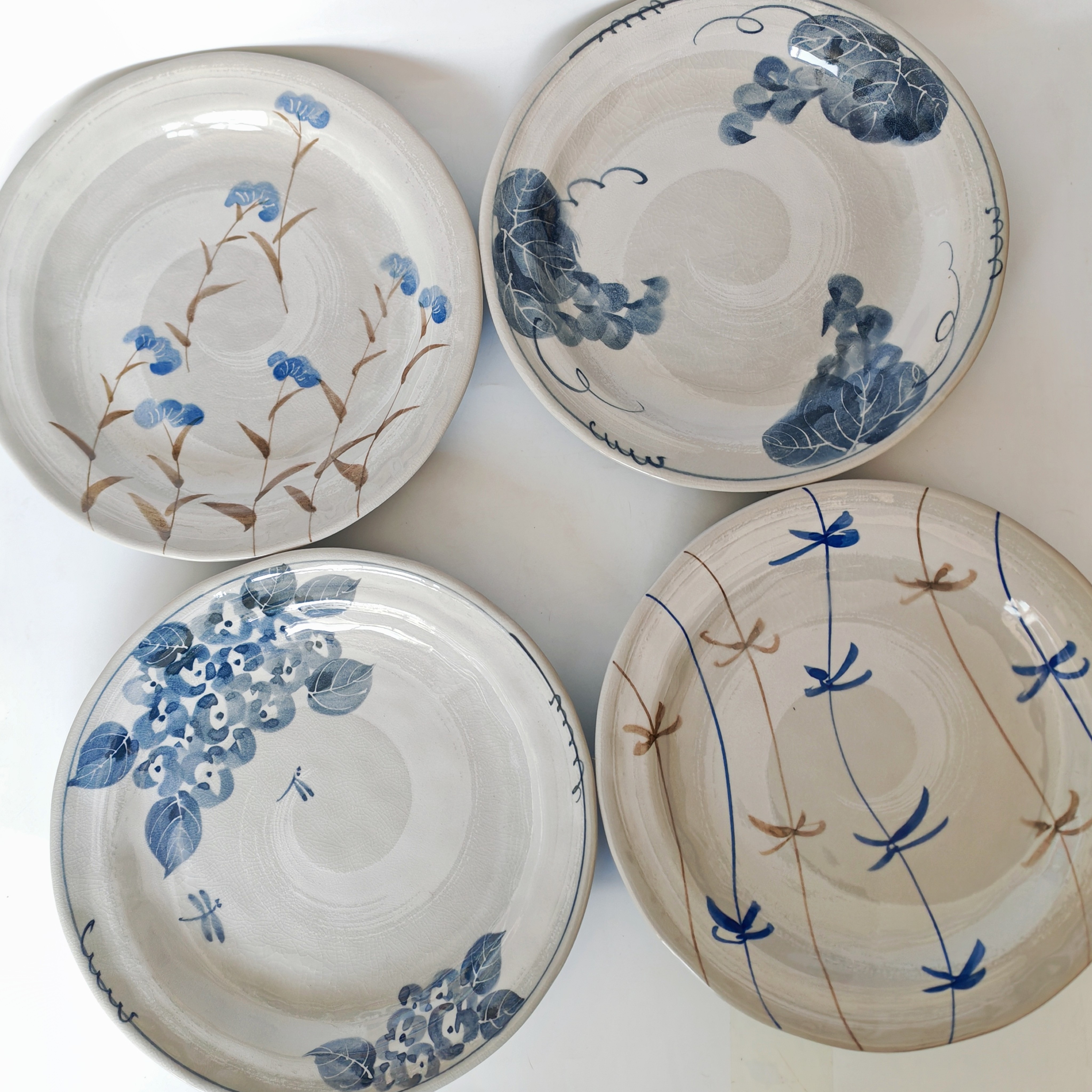 日本手绘茶盘复古青花平盘陶碟简约菜盘子甜品碟釉下彩果盘冰裂