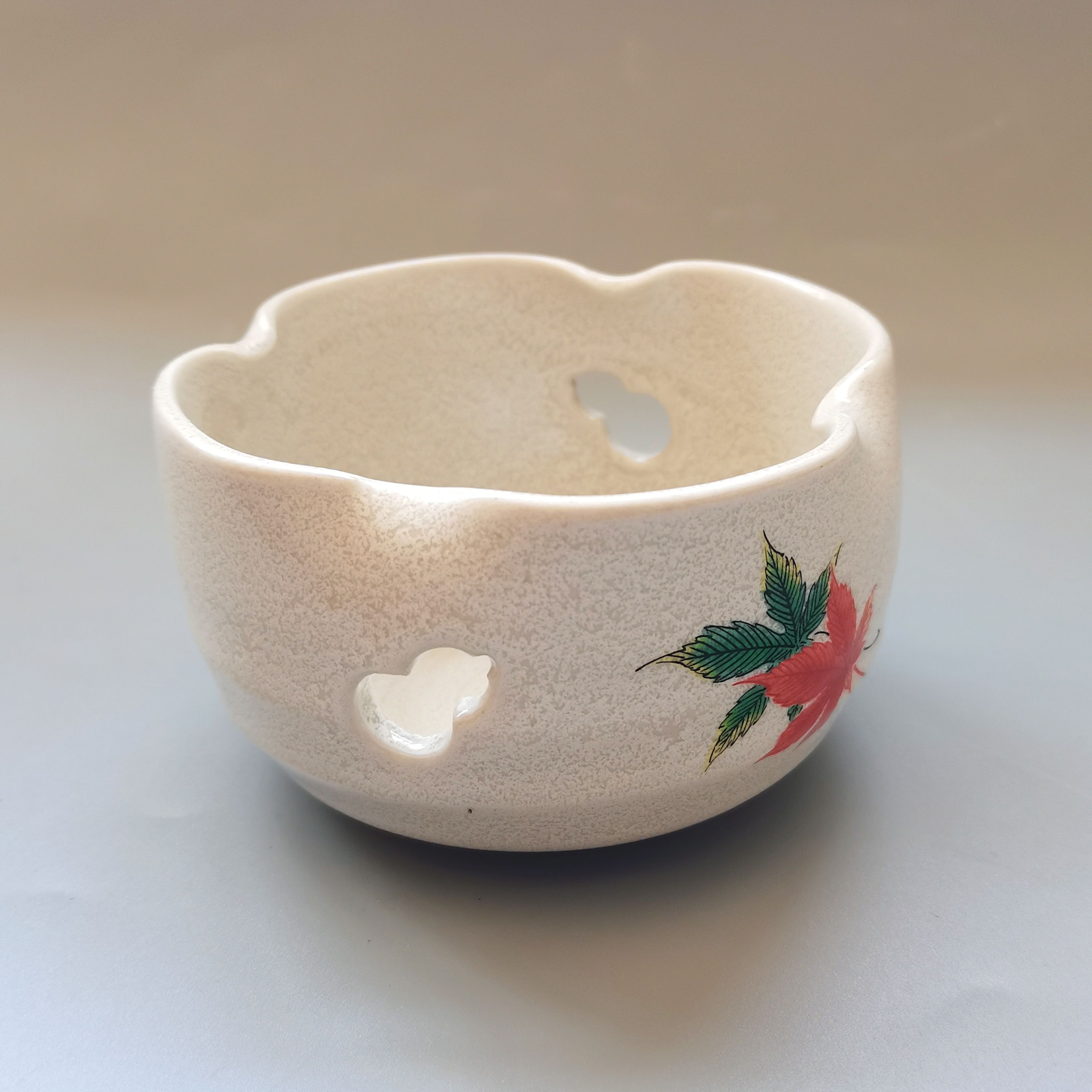 日本中古陶瓷碗镂空葫芦小钵冰淇淋碗水果碗茶碗和光园餐具枫叶碗