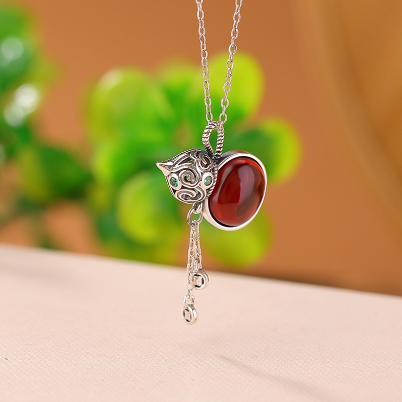 纯银血珀复古祥云福禄葫芦吊坠